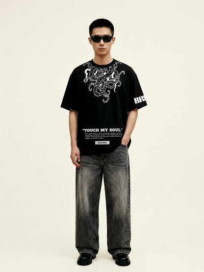 Deadly Tentacles Oversized T-Shirts